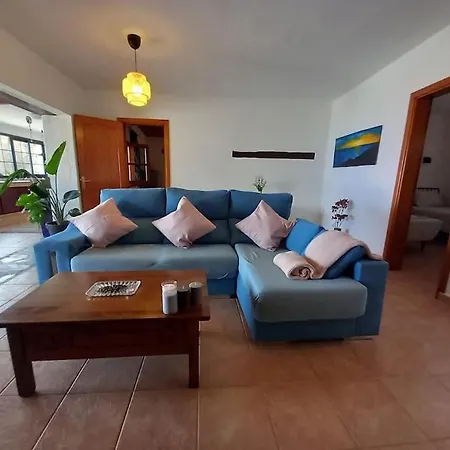 Vakantiehuis Casa El Olivo La Asomada (Lanzarote)