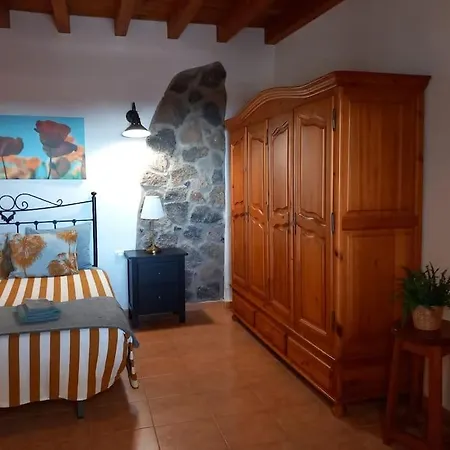 בית נופש Casa El Olivo La Asomada (Lanzarote)